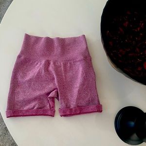 High waist scrunch shorts